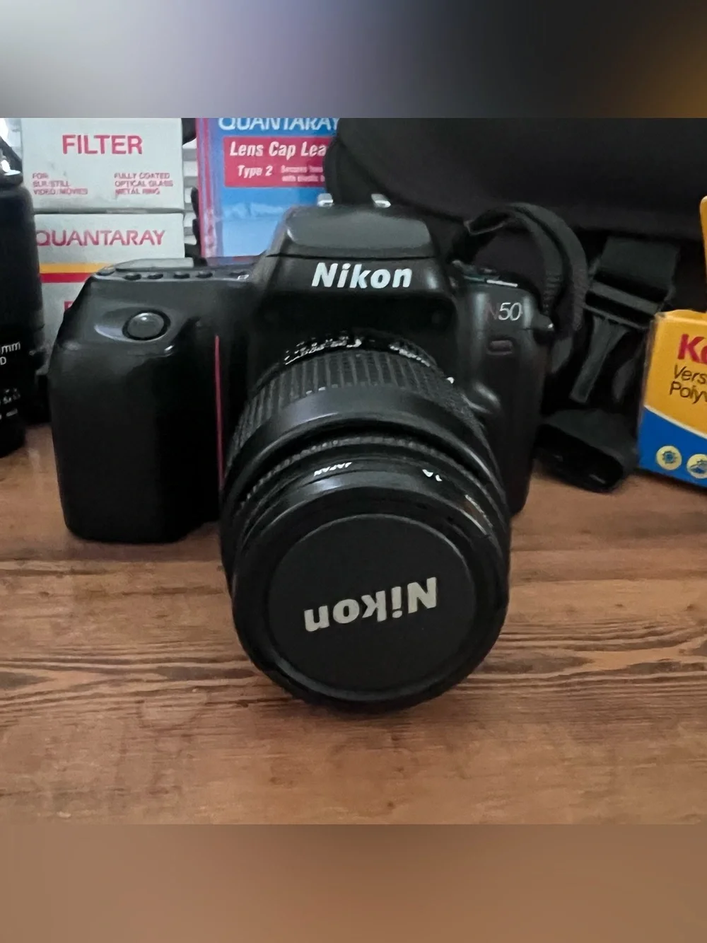 Nikon D50 DSLR Kit in Black with Tamrac Bag and Accessories